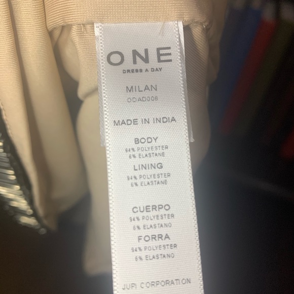 Black beaded body dress. Beautiful & vintage feel - Picture 5 of 6